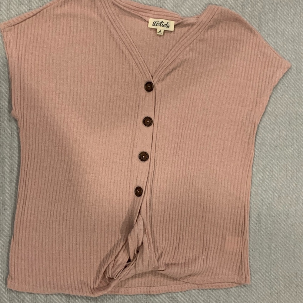 Listicle top size small